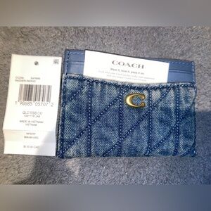 BNWT Coach Essential Card Case
In Regenerative Cotton Denim With Quilting $95